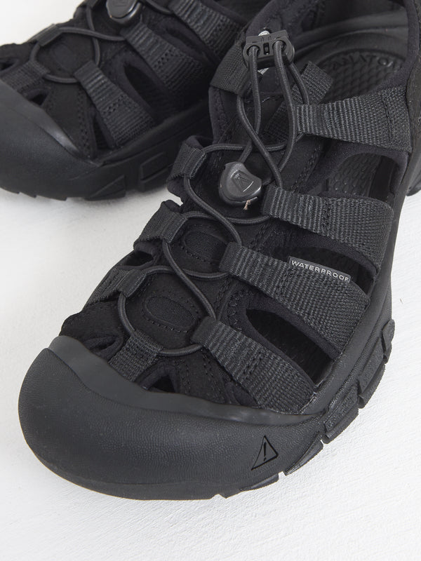 NEWPORT H2-M_TRIPLE BLACK